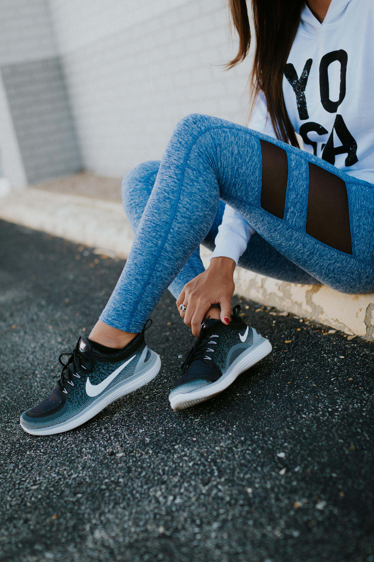 nordstrom anniversary sale activewear, nordstrom anniversary athleisure, beyond yoga activewear, nsale activewear, alo yoga activewear, alo yoga sweatshirt, alo yoga pullover, beyond yoga leggings, nike running, nike free rn distance sneaker, nike free running shoe, nordstrom anniversary sale shoes, athleisure outfits, a southern drawl weekly workout routine, a southern drawl nutrition, grace wainwright diet, grace wainwright nutrition, athleisure outfit, a southern drawl workouts, summer workouts, summer activewear, lululemon outfit, lululemon activewear, athleisure, cute activewear outfit, a southern drawl workouts, weekly workout routine, weekly workouts, weekly exercises, polar a360 watch, cute activewear, cute workout outfit, running routine, girl gains, fitness inspiration, fitspo, athleisure, nike athleisure outfit // grace wainwright a southern drawl