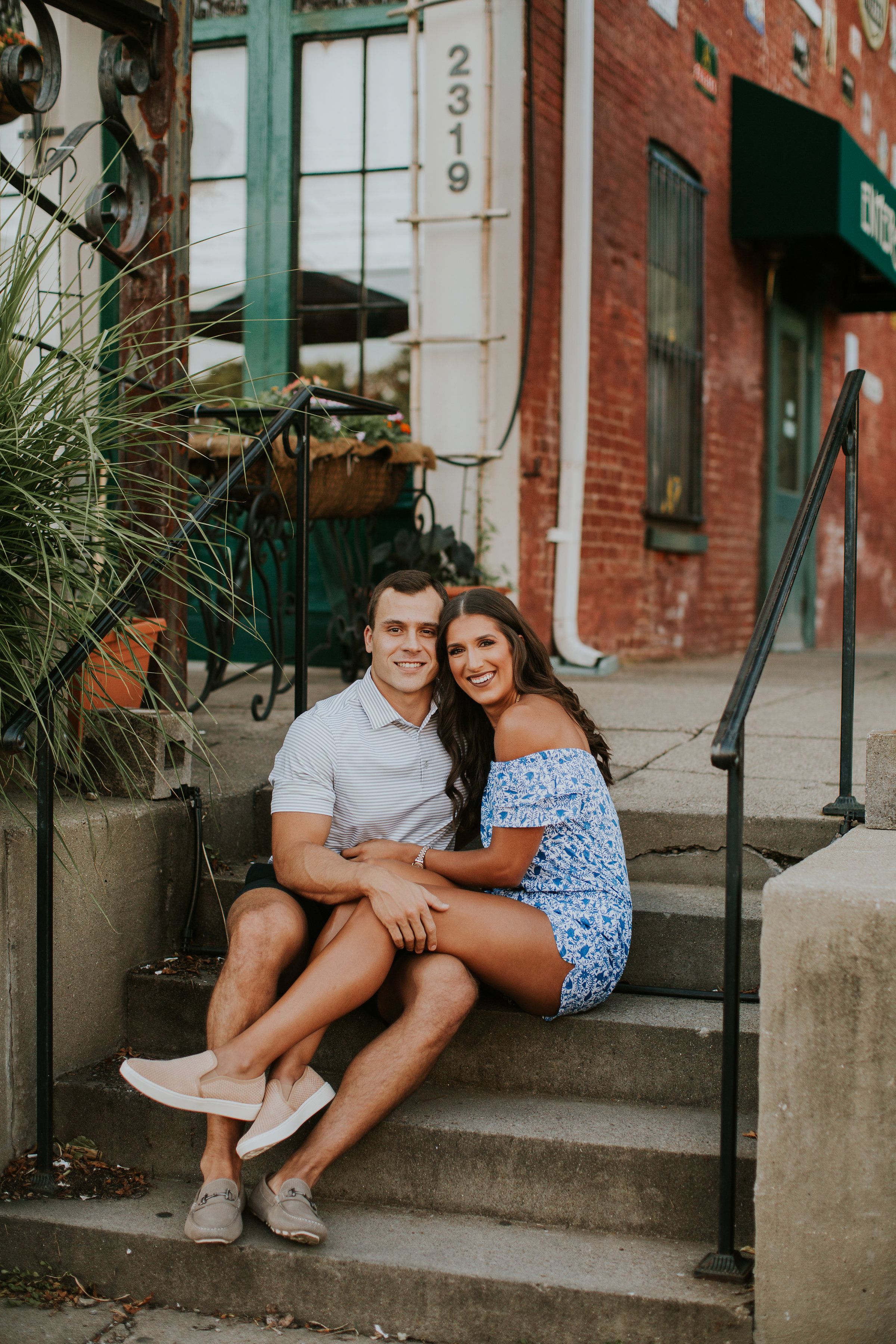 louisville travel guide, louisville kentucky guide, best louisville hotels, best louisville restaurants, kentucky derby guide, derby style guide, derby city guide, louisville tour, best louisville restaurants, best louisville bars // grace white a southern drawl